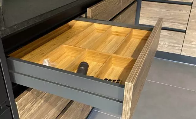 Création de cuisines et de dressing en bois sur mesure, Marseille, Menuiserie Phocéenne du Littoral